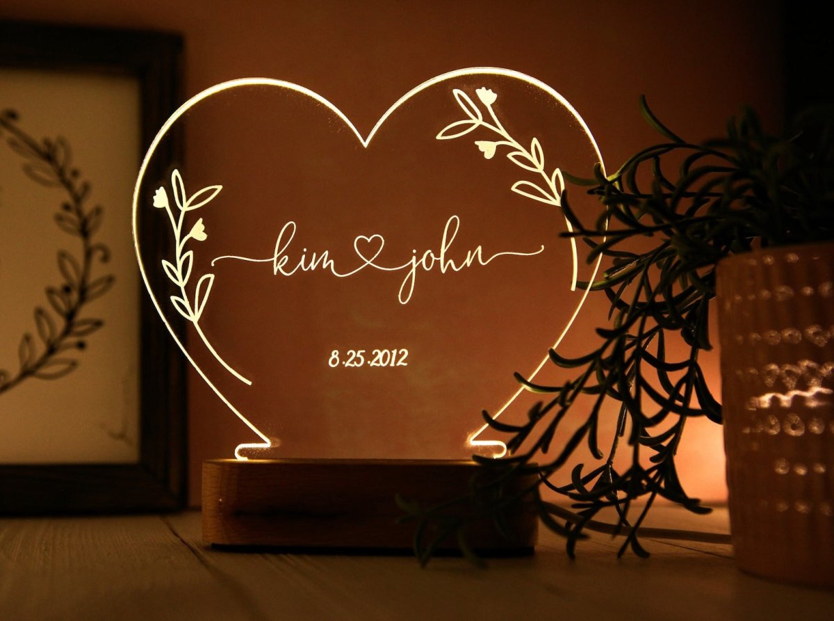 Custom Night Light for Couples with Custom Name - The MB Prints Custom Night Light for Couples with Custom Name