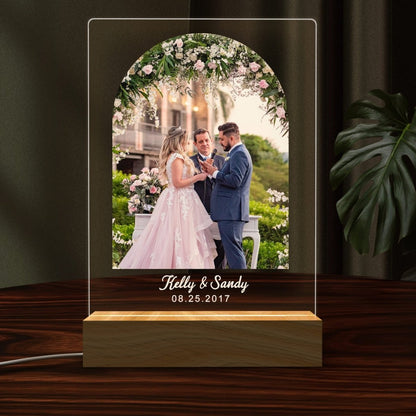 Custom Wedding Couple Lamp - The MB Prints Custom Wedding Couple Lamp